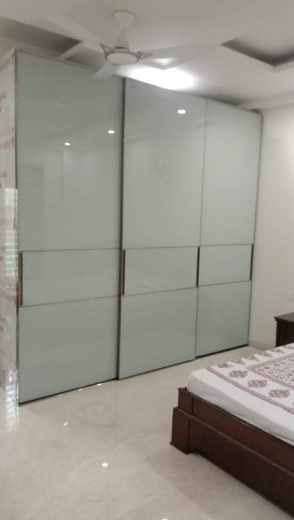 amazing-exclusive-designer-beautiful-lacquer-glass-wardrobes-in-gurgaon-gurgaon-best-dealers-and-manufacturers-in-gurgaon-india